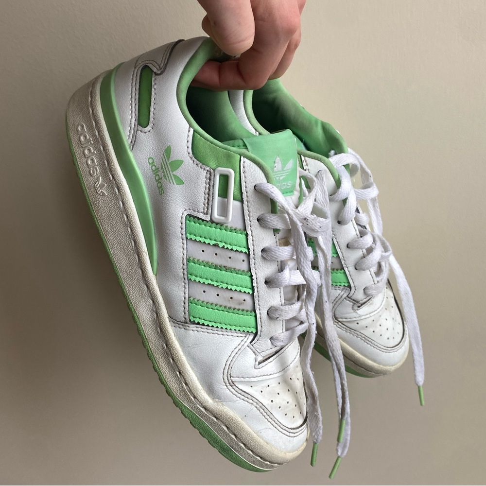 Womens Adidas Forums